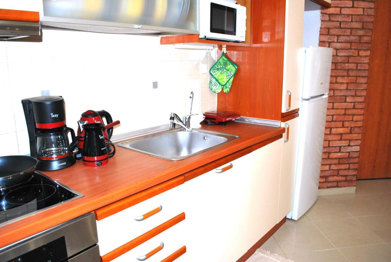 Penny'S Luxury City Apartment Thessaloniki Exterior photo